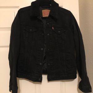 Black Levi’s jean jacket